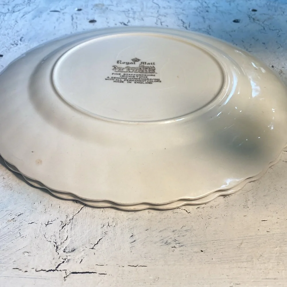 2 Myott Staffordshire Ware Royal Mail 10” Dinner Plates